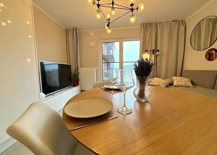 Halo 3 Check In 24h Privat Parking Wroclaw